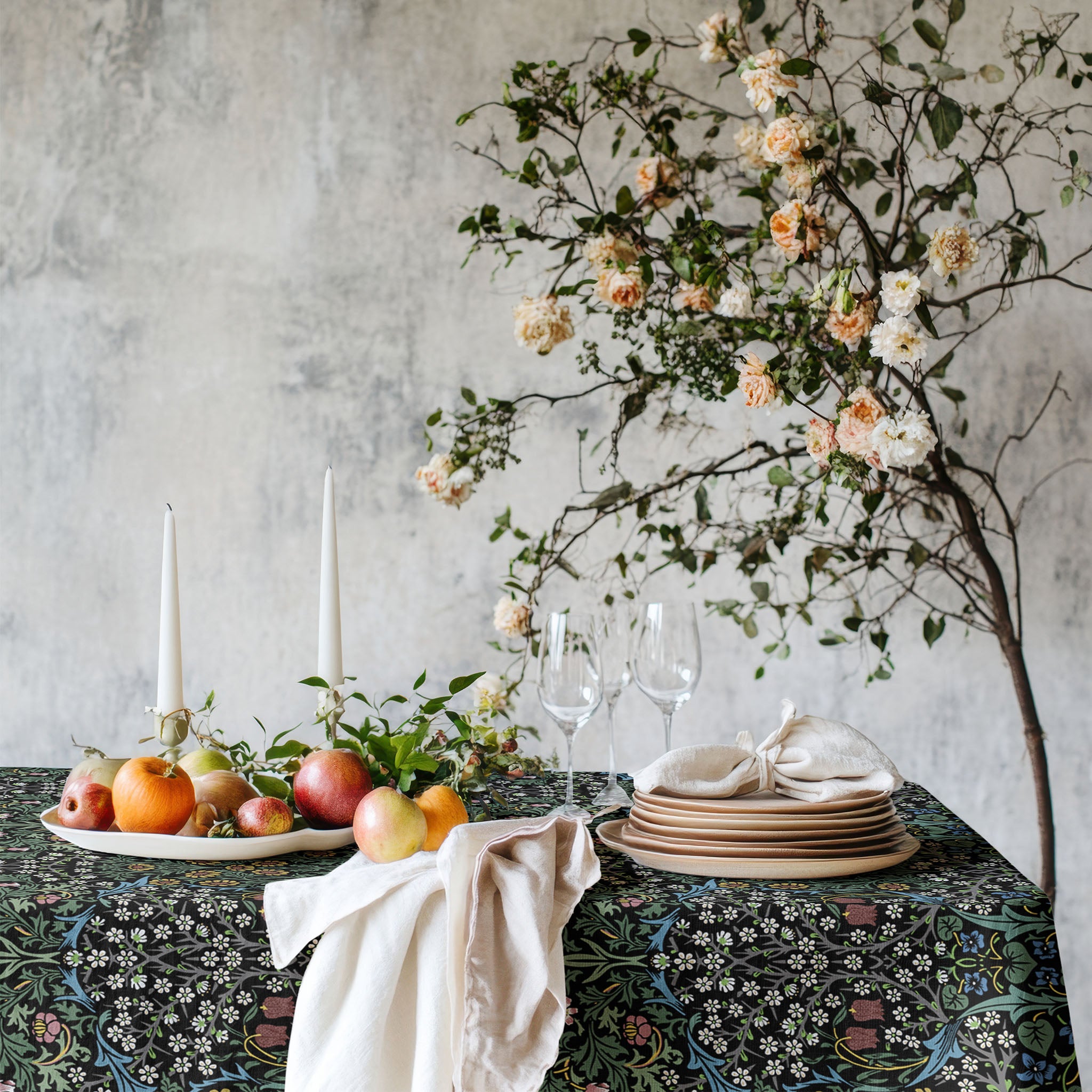 William Morris Blackthorn botanical tablecloth in classic black, showcasing classic Arts and Crafts floral design for elegant dining and vintage-inspired decor.